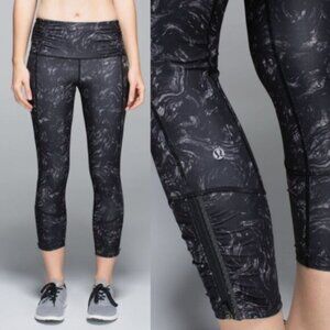 Lululemon Runday Crop *Full-On Luxtreme Leggings Arsenal Ambient Grey Black sz 4